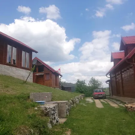 Prenociste Farma Zlatni Bor, Zavait Foca *